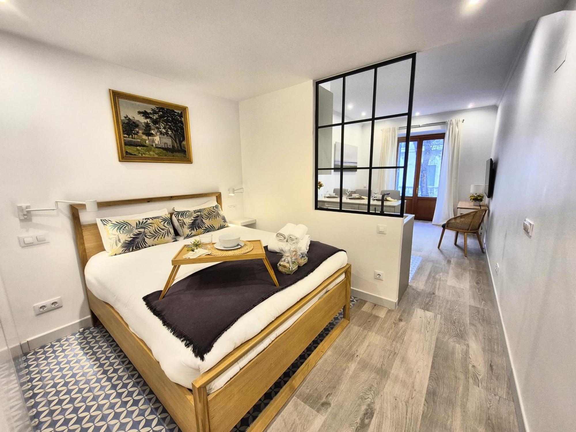 Apartamentos Plaza De Espana Madrid Exterior foto