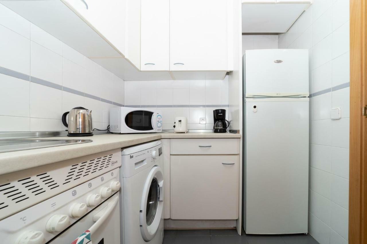 Apartamentos Plaza De Espana Madrid Exterior foto